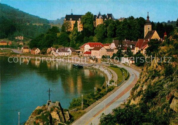 Grein Donau Oberoesterreich Uferstrasse