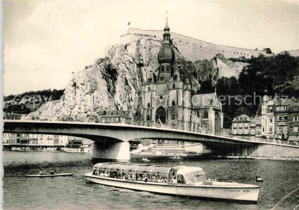 Dinant Wallonie Gesamtansicht Vedette Flandre