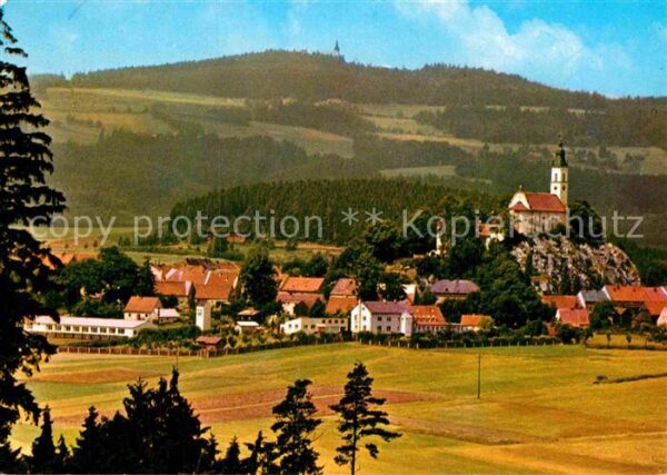 Pleystein Kreuzbergkirche mit Fahrenberg
