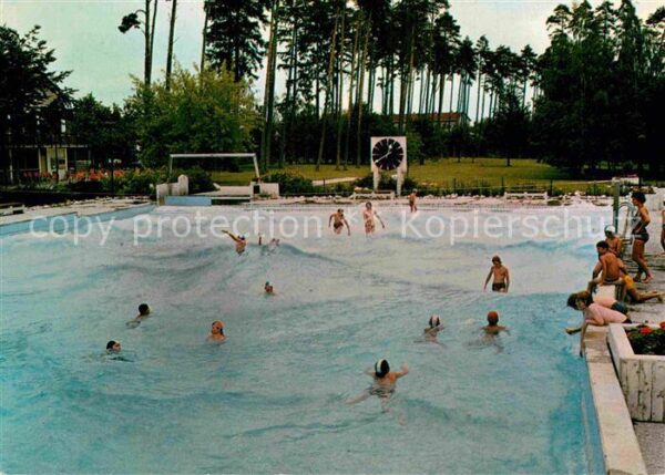 Waldkraiburg Wellenbad im Waldbad