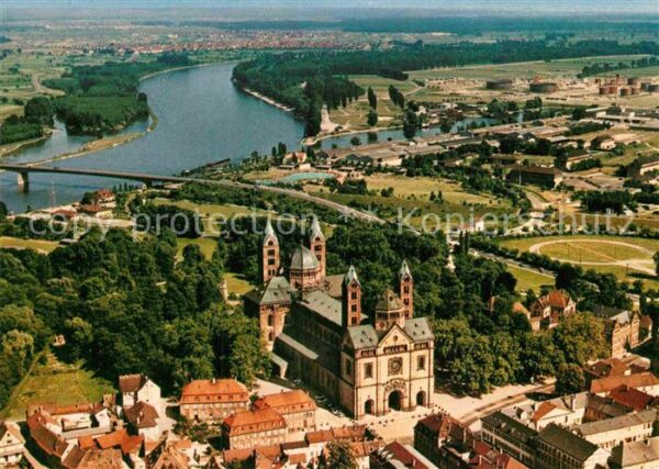Speyer Rhein Fliegeraufnahme mit Dom und Rhein