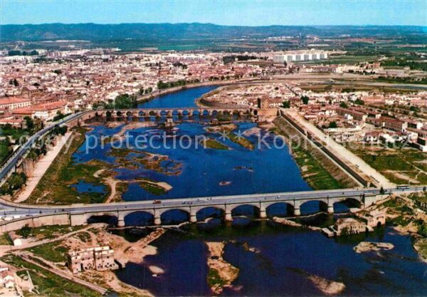 Cordoba Andalucia Fliegeraufnahme Brückenpartie