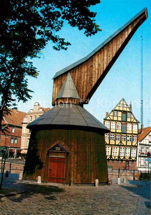 Stade Niederelbe Historischer Kran am alten Hafen