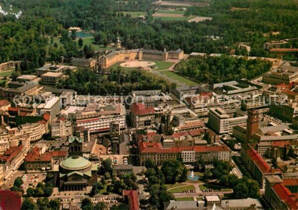 Karlsruhe Baden Stadtbild mit Schloss Fliegeraufnahme