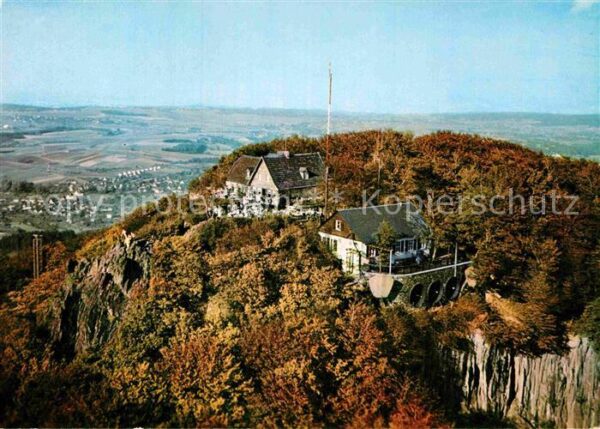 Koenigswinter Oelberg im Siebengebirge Fernsicht Berg