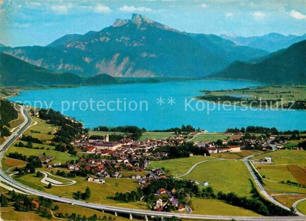Mondsee Salzkammergut Fliegeraufnahme mit Autobahn Salzburg W