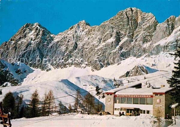 Dachstein Suedwandbahn Endstation der Dachsteinstrasse