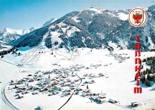 Tannheim Tirol Fliegeraufnahme mit Neunerköpfl