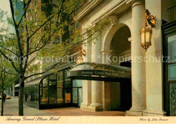 Grand Rapids Michigan Amway Grand Plaza Hotel