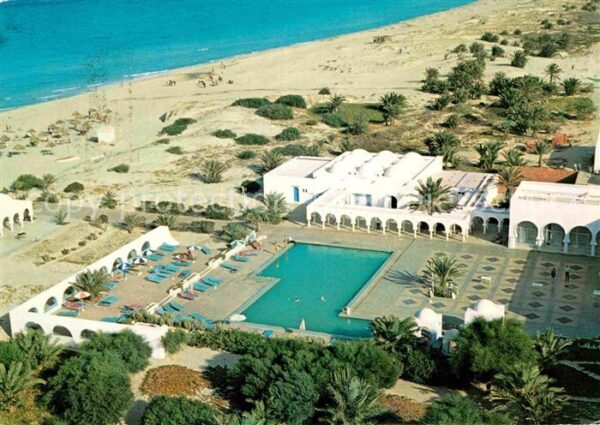 Jerba Hotel les Sirenes La Piscine et la Plag