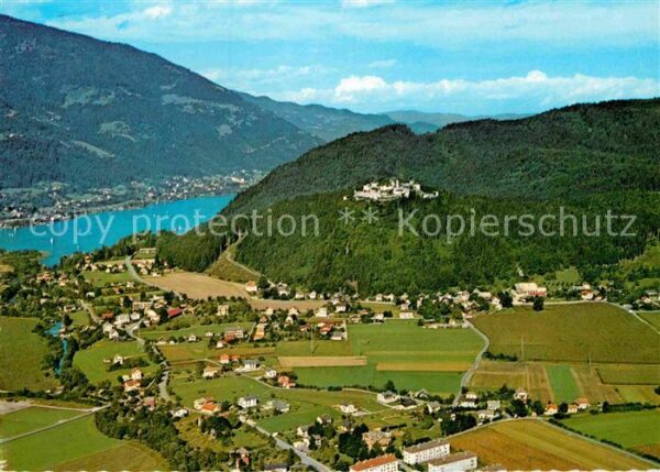 Ossiachersee mit Burgruine Landskron Fliegeraufnahme