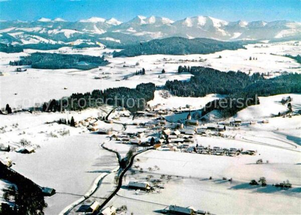 Roethenbach Allgaeu Winterpanorama mit Nagelfluhkette Flieg