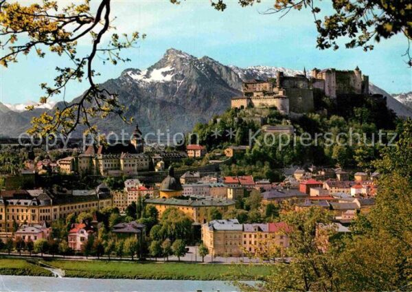 Salzburg Oesterreich Panorama Burg Untersberg