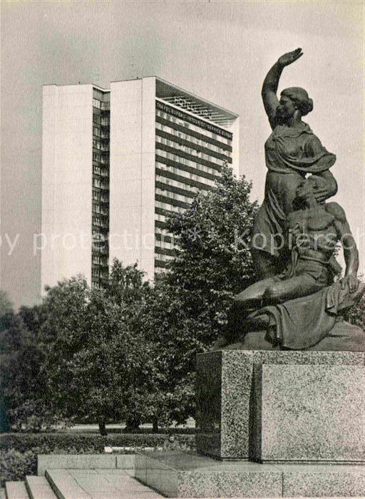 Tallinn 16. Oktober Platz