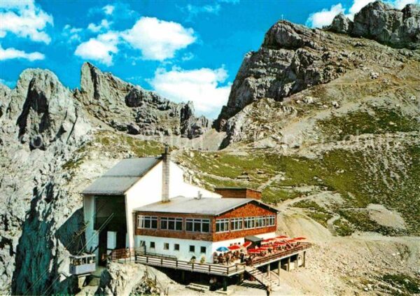 Mittenwald Bayern Berggaststätte Bergstation der Karwende