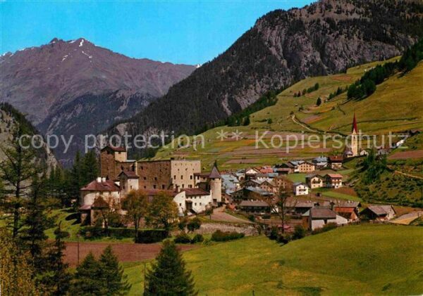 Nauders Tirol mit Schloss Naudersberg