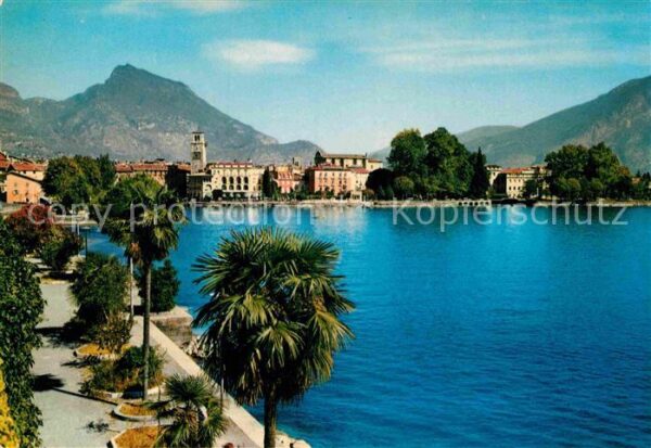 Riva del Garda Promenade along the lake