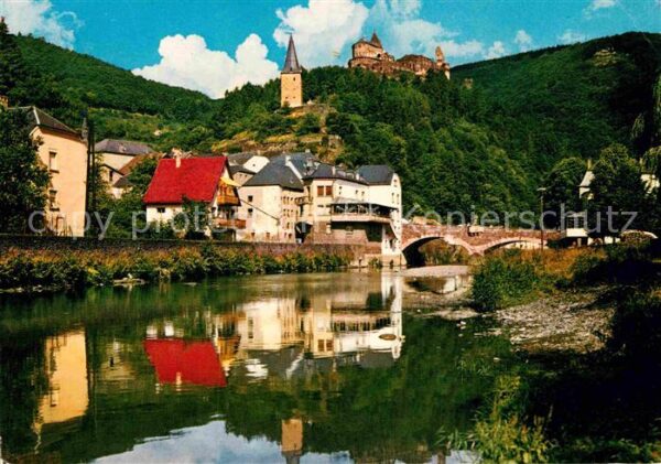 Vianden Le Chateau Hockelstour et Pont de l'Our