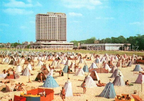 Rostock-Warnemuende Strand Hotel Neptun