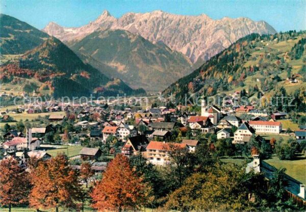 Schruns Vorarlberg Gesamtansicht mit Zimba Rätikon