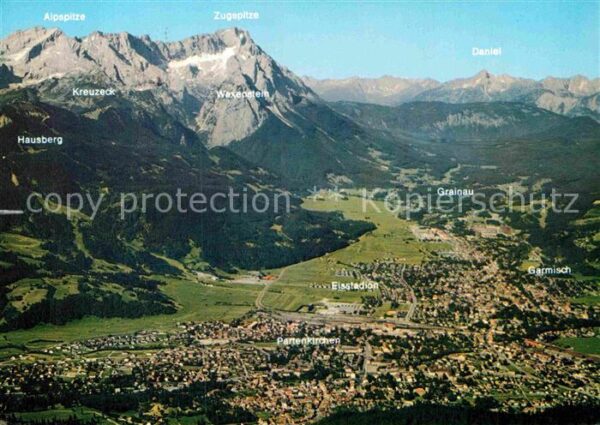Garmisch-Partenkirchen Panorama Blick vom Wank Zugspitze Alpsp
