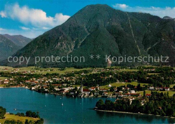 Rottach-Egern Tegernsee mit Wallberg Mangfallgebirge