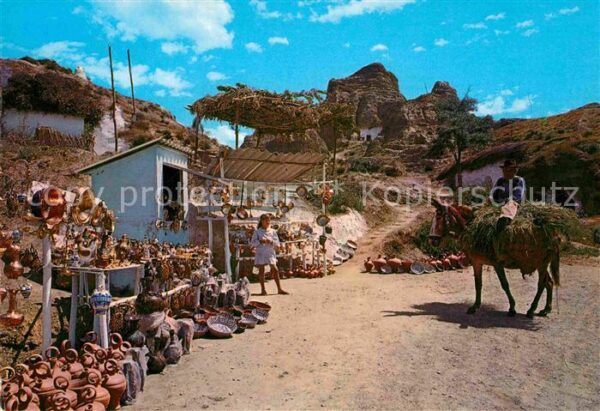 Granada Andalucia Purullena Cuevas artesania