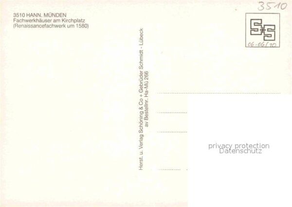 Hann. Muenden Fachwerkhäuser Kirchplatz – Bild 2