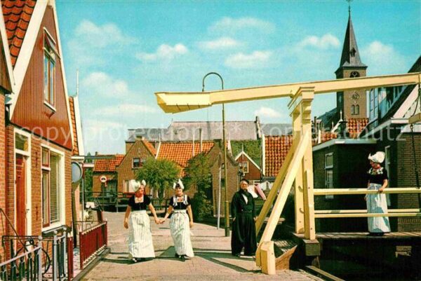 Volendam Tracht