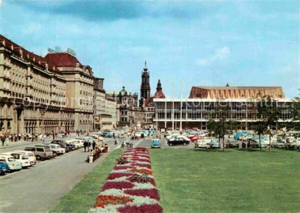 Dresden Altmarkt mit Kulturpalast