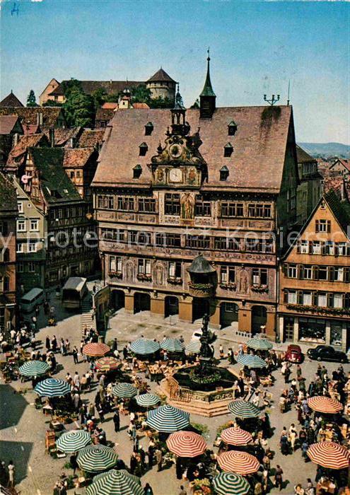 Tuebingen Marktplatz mit Rathaus Universitätsstad
