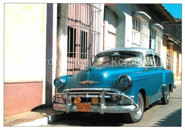 Autos Chevrolet Calle tipica Trinidad