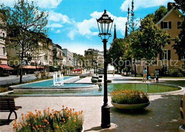 Baden-Baden Augustaplatz Wasserspiele Laterne