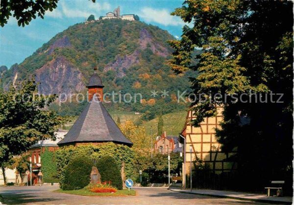 Rhoendorf Alte Kapelle mit Drachenfels