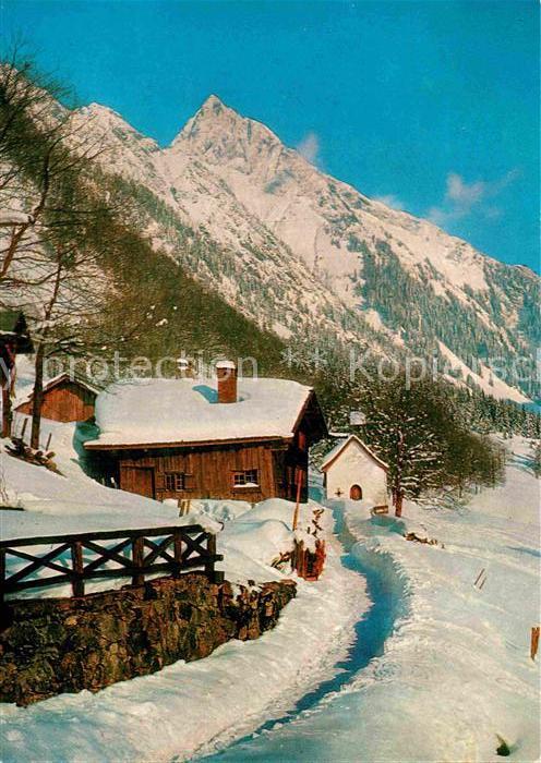 Gerstruben Bergdorf mit Höfats Winterpanorama Allg