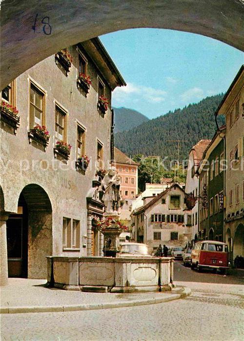 Bludenz Vorarlberg Rathaus mit Rathausbrunnen