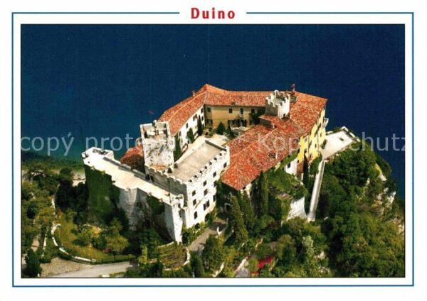Duino-Aurisina Schloss Duino Fliegeraufnahme