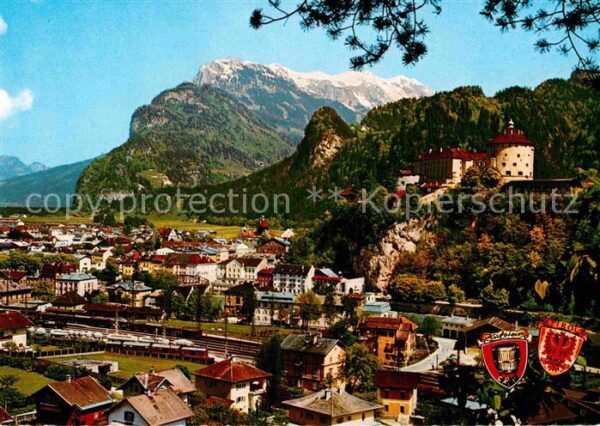 Kufstein Tirol mit Festung Kufstein und Kaisergebirge