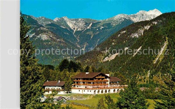 Mittenwald Bayern Bergasthaus und Cafe Gröbl-Alm