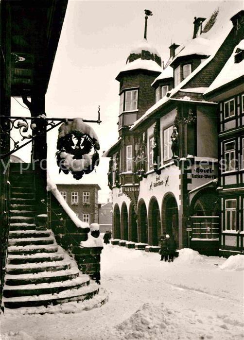 Goslar Freitreppe zum Rathaus mit Hotel Kaiser