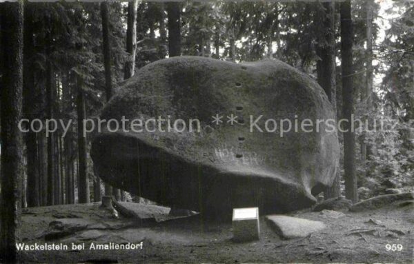 Amaliendorf-Aalfang Wackelstein