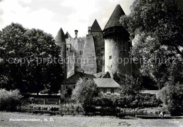 Heidenreichstein Burg