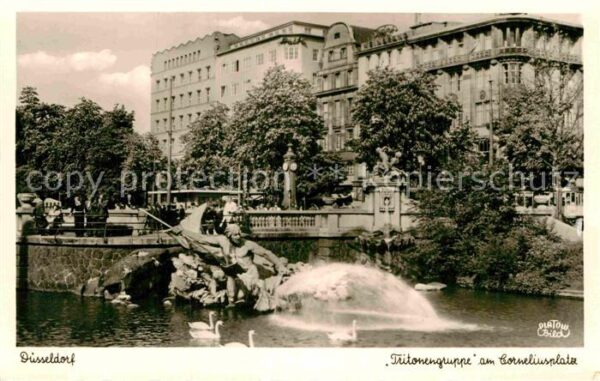 Duesseldorf Tritonengruppe Corneliusplatz