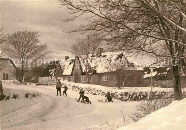 Schlitten Schnee Kinder Westerland Sylt