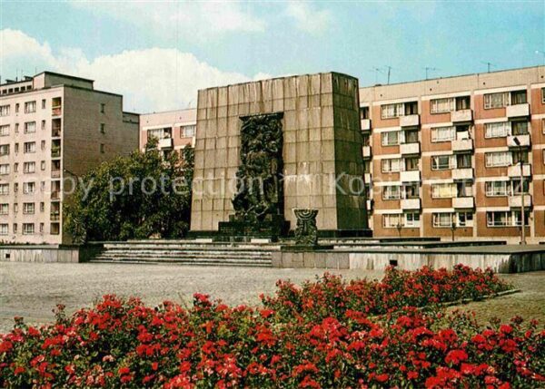 Warszawa Pomnik Bohaterow Getta