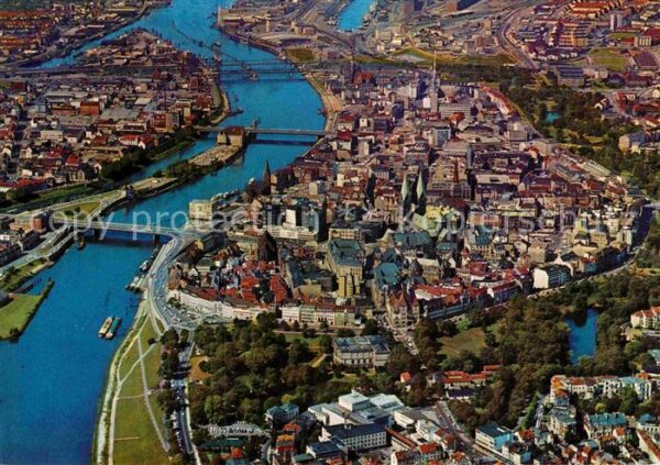 Bremen Stadtzentrum Weser Fliegeraufnahme