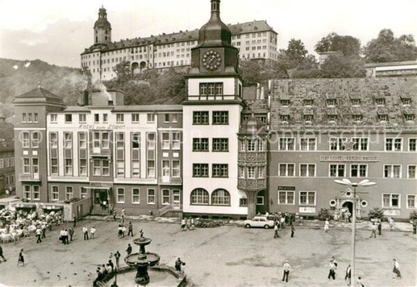 Rudolstadt Markt mit Rathaus Hotel Zum Löwen Heide