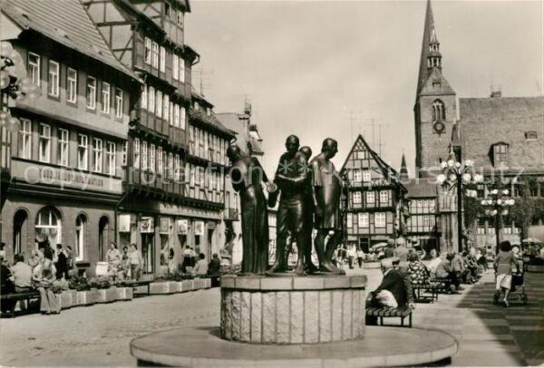 Quedlinburg Marktplatz mit Münzberger Musikanten