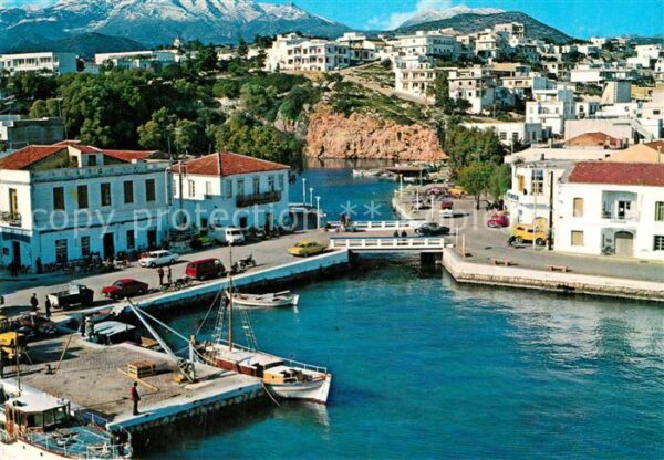 Agios Nicolaos Hafeneinfahrt