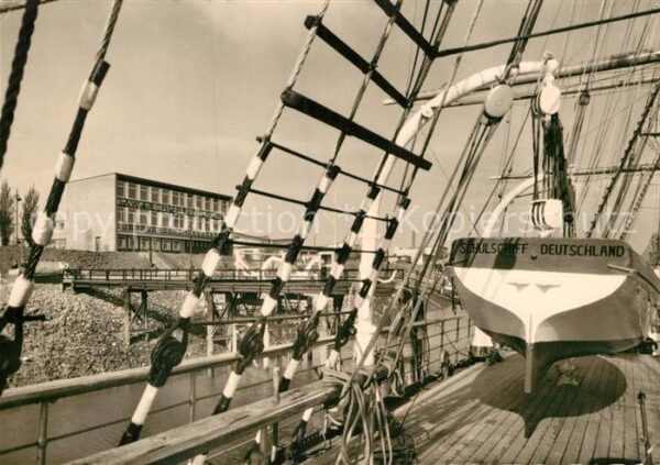 Bremen Seemannschule auf dem Deck des Schulsch